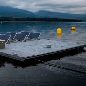 Amarre de construcción flotante costa afuera