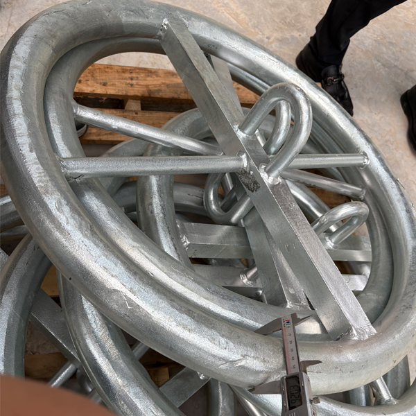 anillo de uni&oacute;n central para sistema de amarre de acuicultura