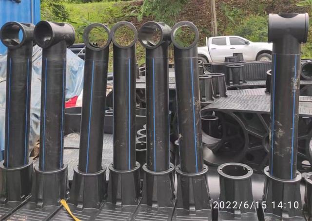 tubo vertical para jaula de peces