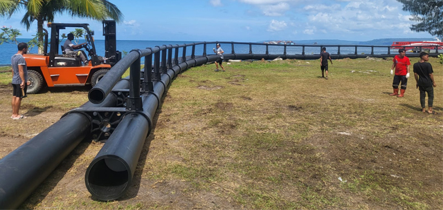 montaje de jaula para peces